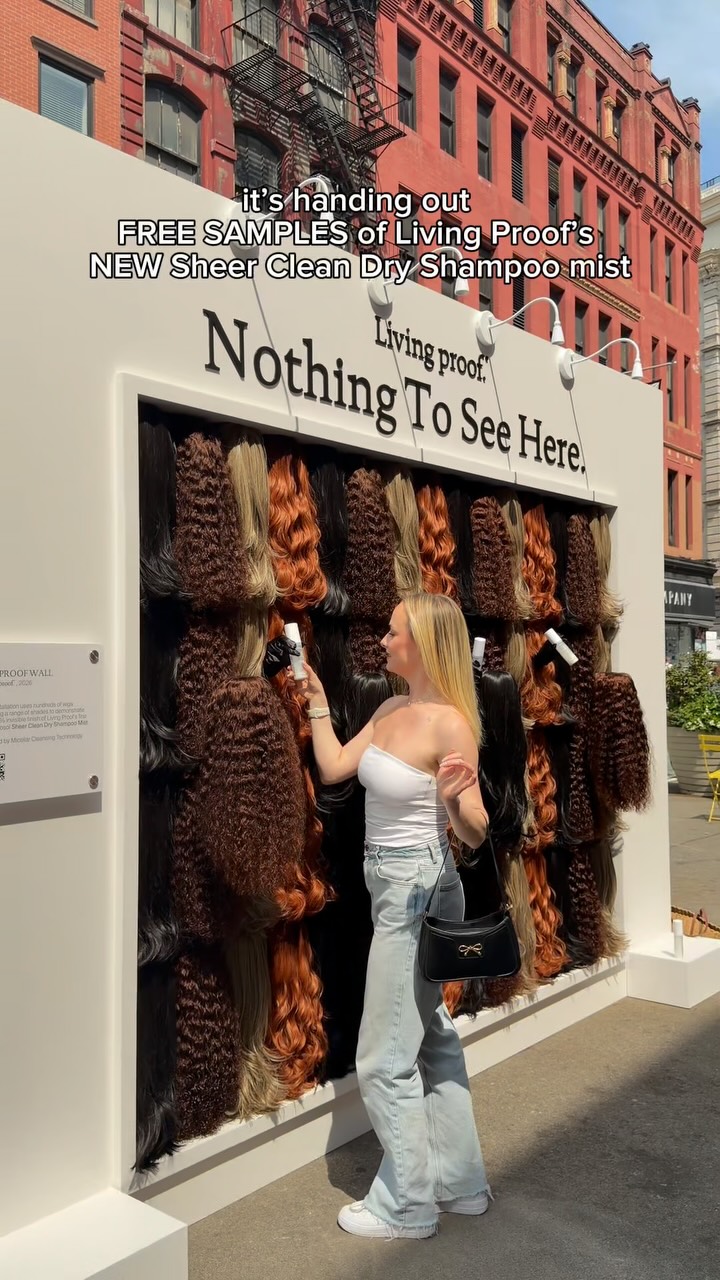 Did you catch this wall of wigs on our story yesterday? Today it’s “come to life” and is handing out Living Proof’s new Sheer Clean Dry Shampoo Mist. It delivers a 100% invisible finish with micellar-powered cleansing technology. In other words hurry on over to get yours!
📍 Broadway between 17th and 18th ST
⏰ 12PM - 4PM (while supplies last)
🗓️ August 14 (Today only)#livingproof #nycpopup #nychair